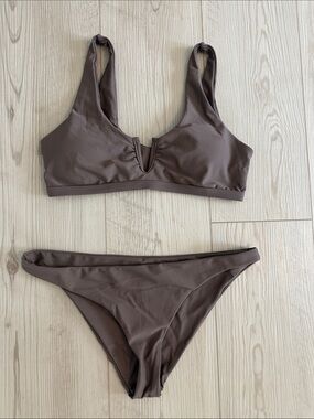 SHEIN Brown V-Notch Two-Piece Bikini